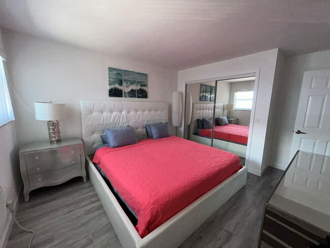 Building Photo - 3510 Harrison St