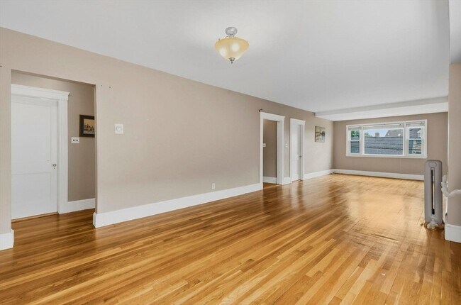 Building Photo - 152-154 Palmer Street Unit 2