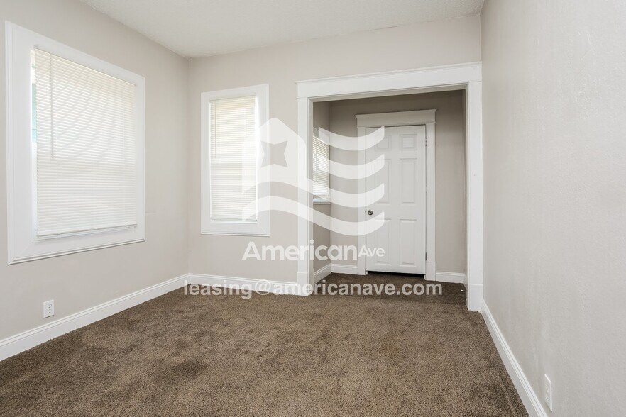 Building Photo - 2737 Bales Ave