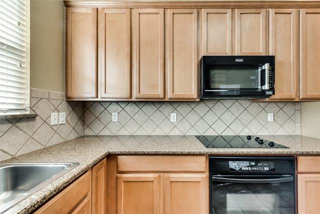 Building Photo - 12273 Hawk Creek Dr