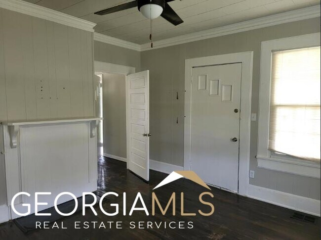 Building Photo - 92 Arnco 3rd St