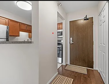 Unit Entry Door - 78 10th St E