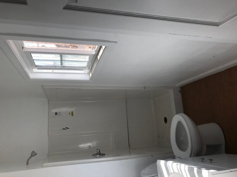 Building Photo - 6505 S Vermont Ave