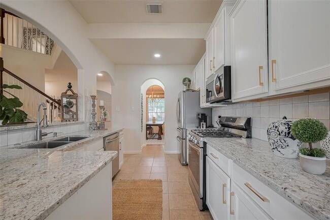 Building Photo - 25203 Melody Oaks Ln
