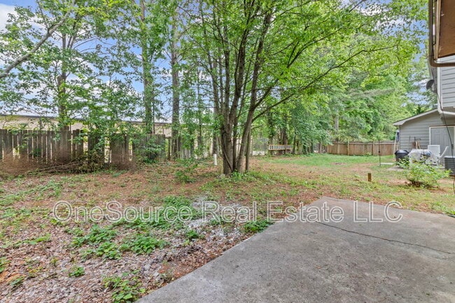 Building Photo - 5301 Stonebush Ter
