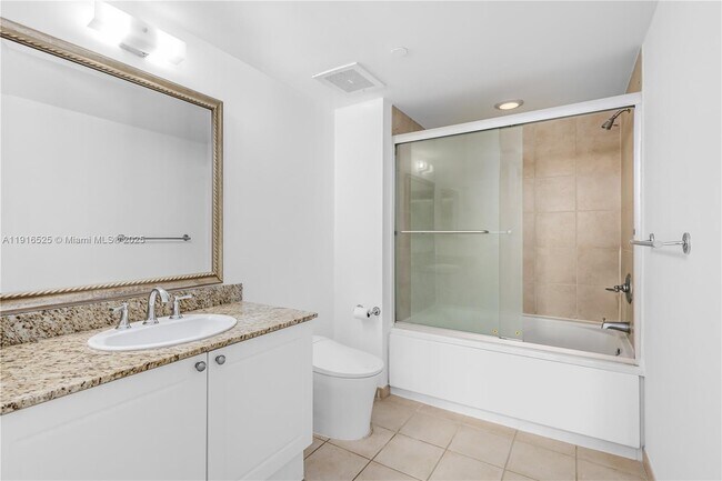 Building Photo - 19501 W Country Club Dr