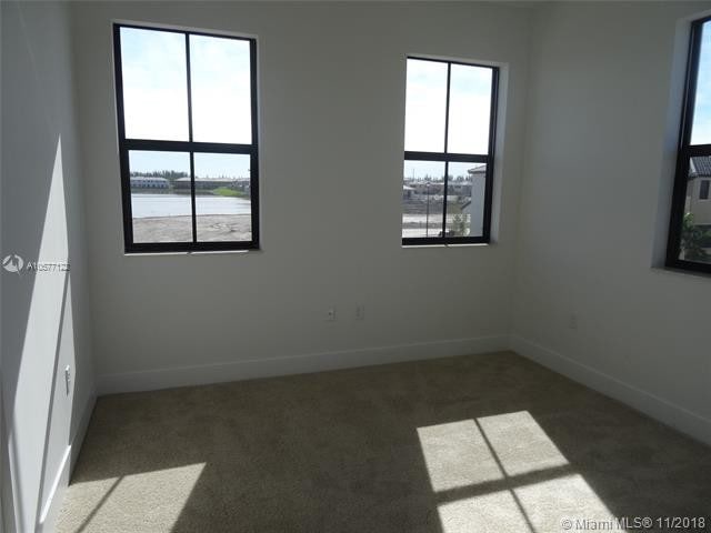 Building Photo - 9717 W 34th Ln
