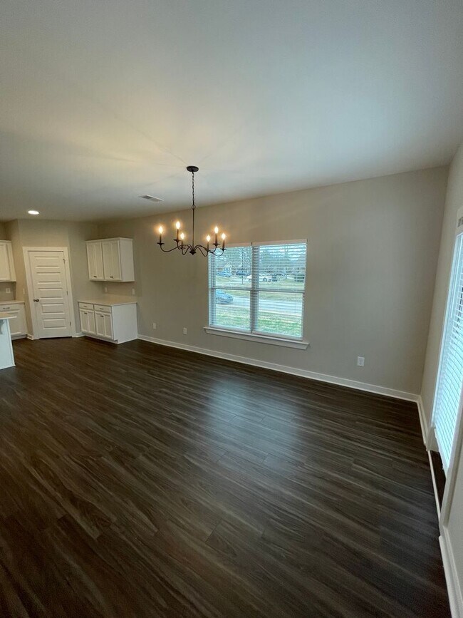 Building Photo - Home for Rent in Calera, AL!!! Available to View Now!!!