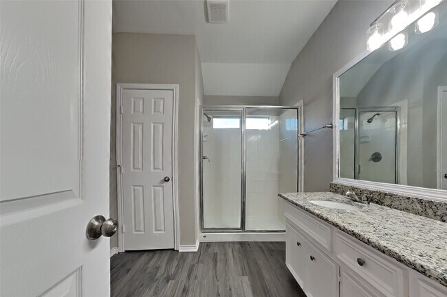 Building Photo - 26849 Armor Oaks Dr