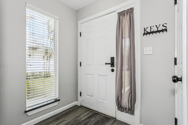 Building Photo - 6918 Sea Turtle Cir