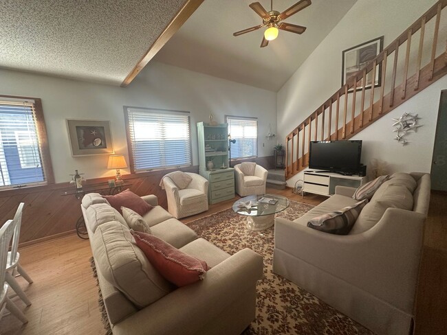 Building Photo - Furnished 4 Bedroom/2 Bath in Nags Head