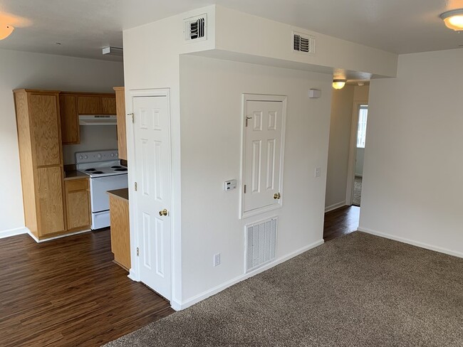 Building Photo - Monterey Park Apartments