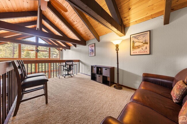 Building Photo - Alpine Meadows Winter Escape Ski Lease