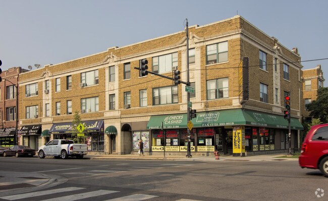 Building Photo - 4601-4609 N Kedzie Ave