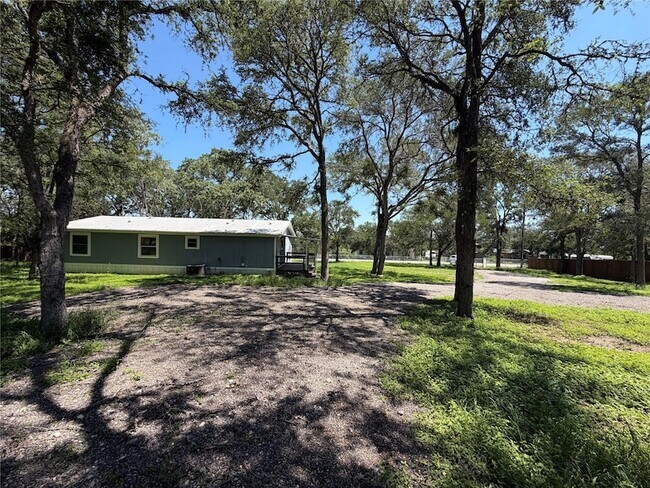 Building Photo - 175 Scarlet Oaks Dr