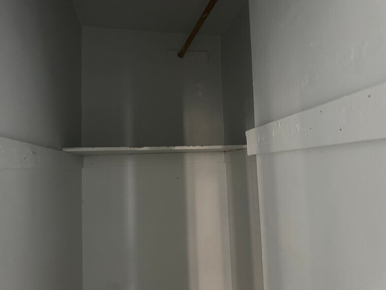 Building Photo - 265 Beech St