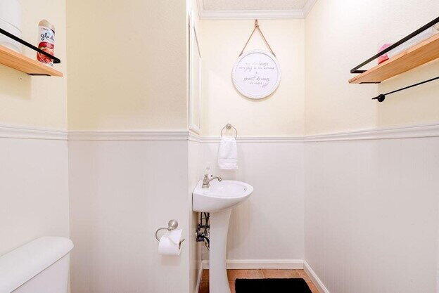 Building Photo - 3815 41st St