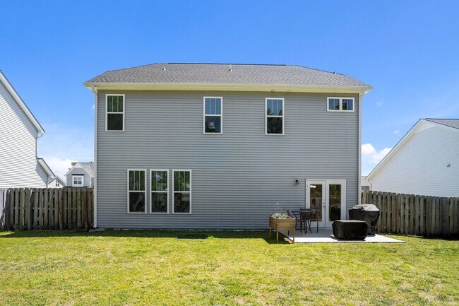 Building Photo - Holly Ridge 4 Bedroom