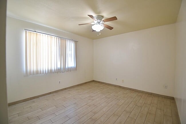 Building Photo - 6819 N 64th Ave