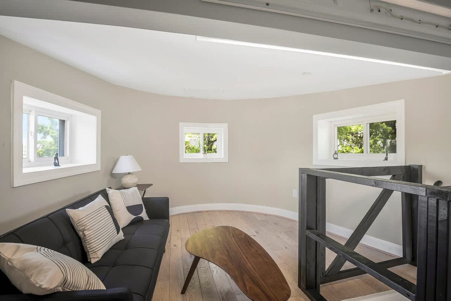 Building Photo - 45 Rhode Island Ave NE