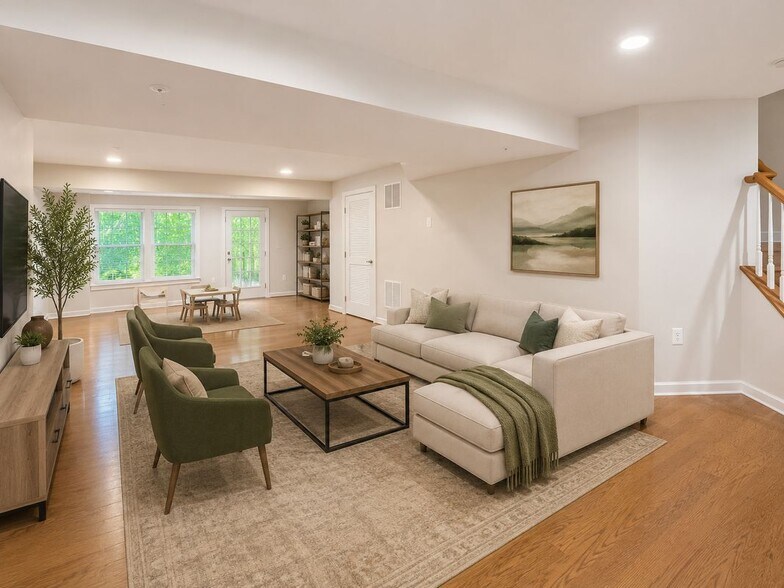 Building Photo - 9706 Braidwood Ter