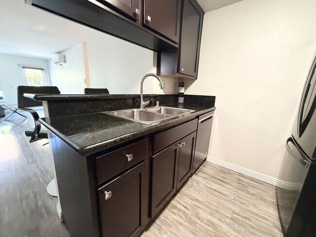 Building Photo - Convenient 2BR/2BA Condo Near SDSU at Campus Walk Condos