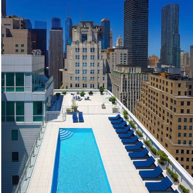 Building Photo - 180 Water St