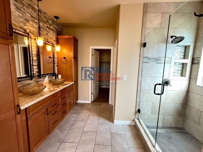 Building Photo - 2633 Cinnabar Rd
