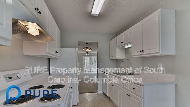 Building Photo - 323 Twin Eagles Dr