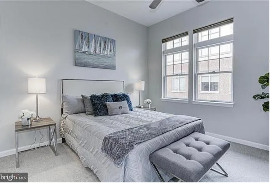 Building Photo - 309 Holland Ln