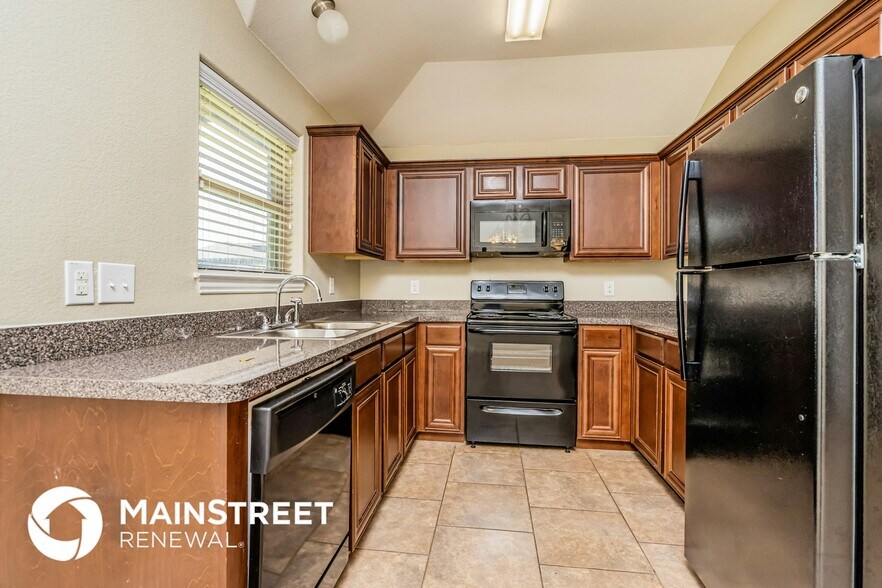 Building Photo - 7664 Hollow Point Dr