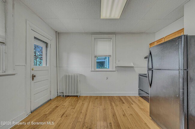 Building Photo - 439 Wheeler Ave