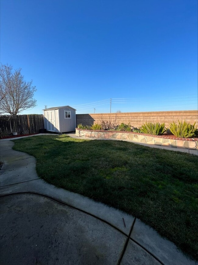 Building Photo - 1841 Zurlo Way