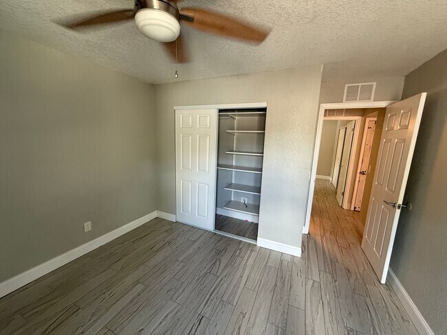 Building Photo - 602 Pine Forest Dr
