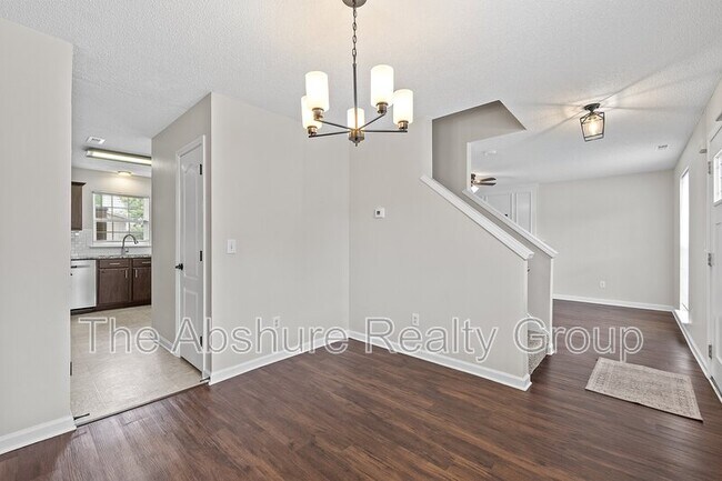 Building Photo - 5216 Carriage Pine Dr