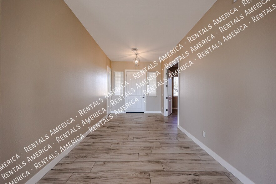 Building Photo - 31121 N 136th Wy