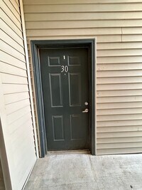 Building Photo - CONDO UNIT IN DENHAM SPRINGS