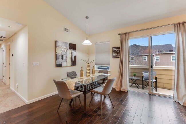 Building Photo - Stunning Top-Floor Condo with Open Layout, Modern Upgrades, and Prime Location 6 MONTH LEASE