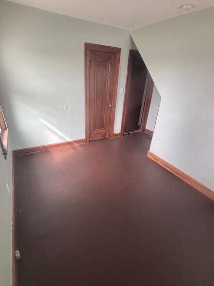 Building Photo - 2617 Peach Ln