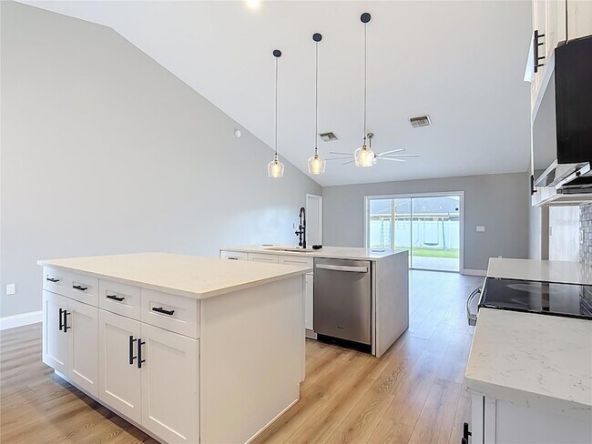 Building Photo - 3596 Yellow Bird Ct