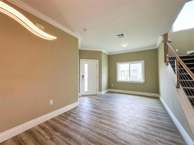 Building Photo - 1866 Brentwood Ct