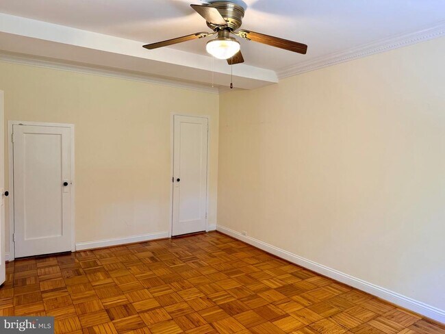 Building Photo - 1628 Ripon Pl