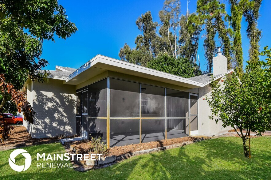 Building Photo - 18477 Miami Blvd