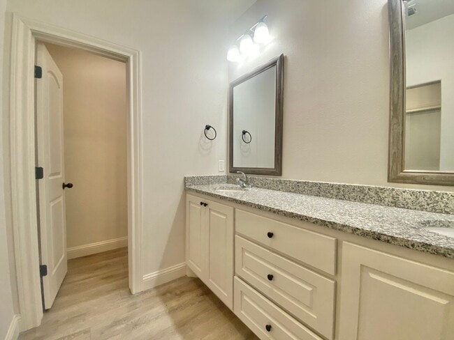 Building Photo - 1602 102nd St