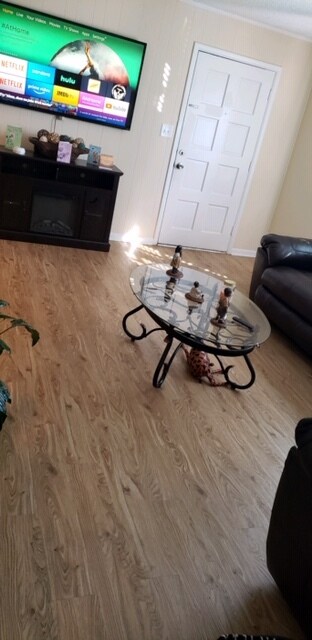 beautiful floors - 2725 Wren Dr