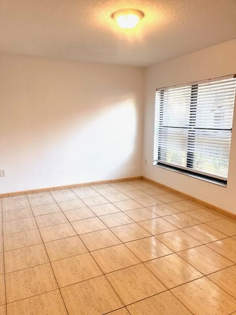 Building Photo - 2918 S Semoran Blvd