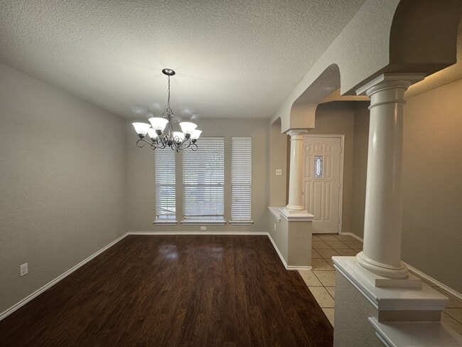 Building Photo - 5810 Mosaic Trail