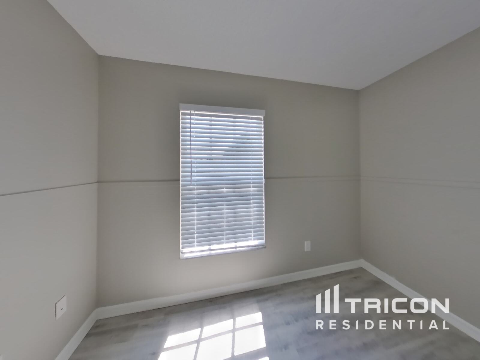 Building Photo - 1583 Naples Cir