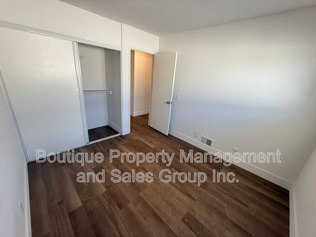 Building Photo - 11086 El Amarillo Ave