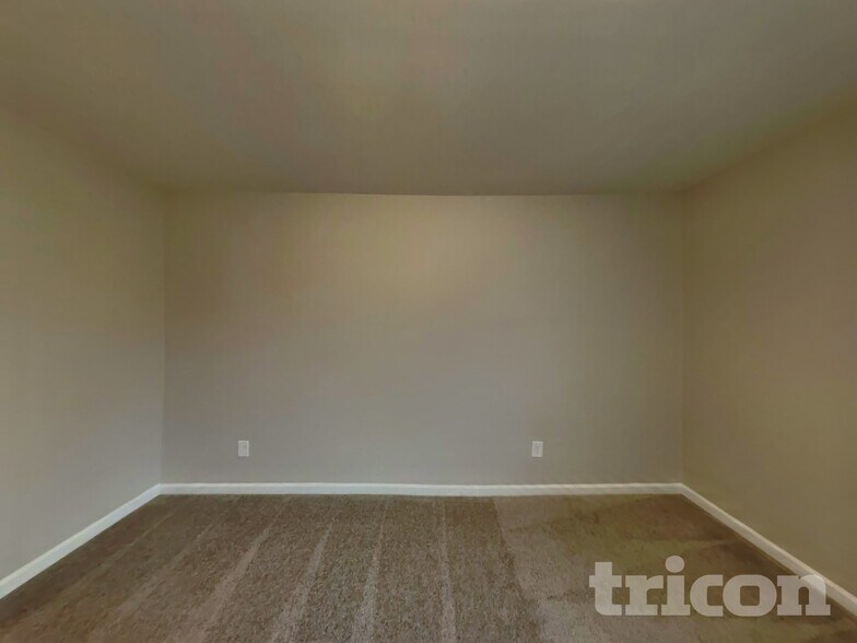 Building Photo - 1031 Fulman Rd